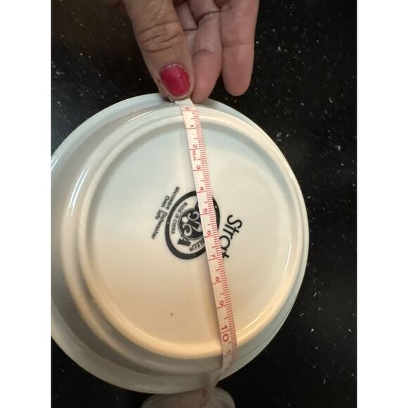 Strato Cordon Bleu White Bowl Microwave Dishwasher Oven Safe Chipped - Picture 6 of 6